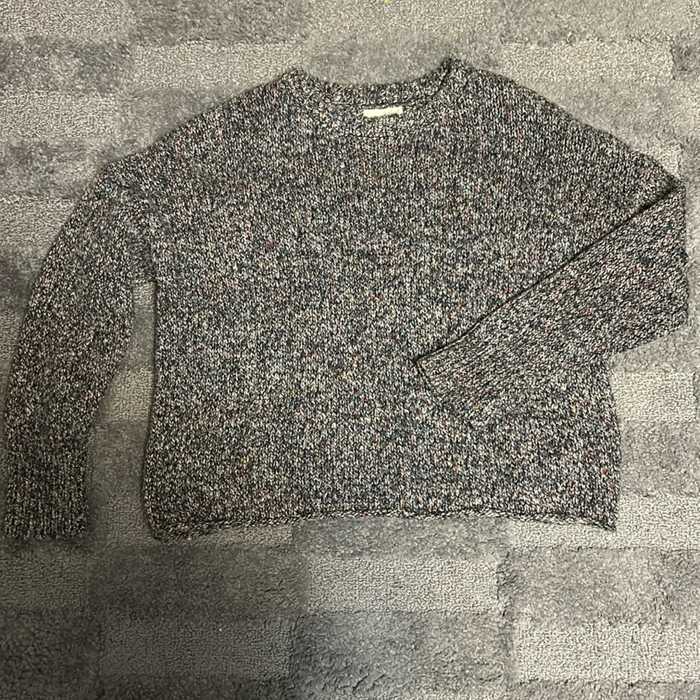 Universal Thread Grey Multi-Color Thread Knit Sweater